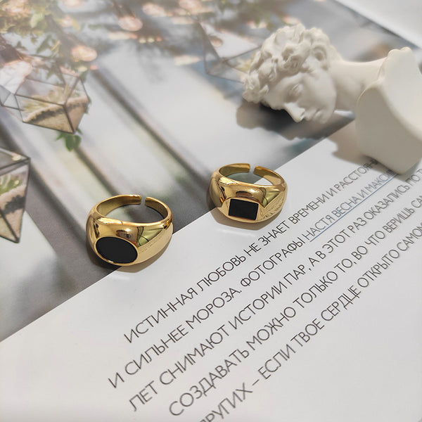 Black Minimalist Ring – Round or Square Shape (Adjustable Opening)