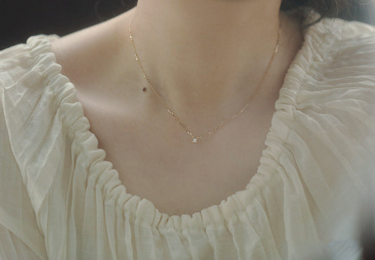 Collier Solitaire en Argent 925 Plaqué Or 14k – Élégance Intemporelle