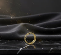 18K Lace-Style Ring for Women – Delicate Shine (18K Yellow)